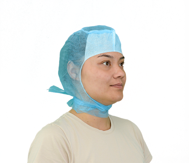 Astrohauben mit Schweissband
PPPerson trägt eine leicht durchsichtig hellblaue Astrohaube aus PP-Vlies mit Schweissband für maximale Hygiene, welche am Hinterkopf gebunden ist.