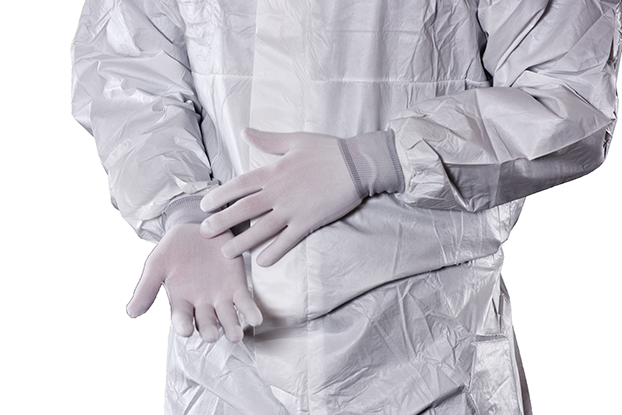 DYNOsense whiteNylonPerson in einem weissen Overall trägt weisse textile Handschuhe DYNOsense whiteNylon - robuster und bequemer Nylon-Handschuh