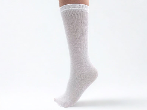 Unisize-SockenUnisize Einweg-Socken aus Baumwoll-Polyamid-Mischung in weiss